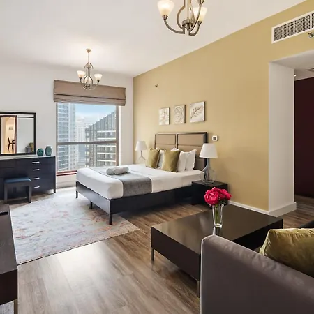 La Buena Vida Holiday Homes - Modern, Luxe & Spacious 4-Bed, Full Kitchen, Near To Beach, Tram & Marina Dubaï Extérieur photo