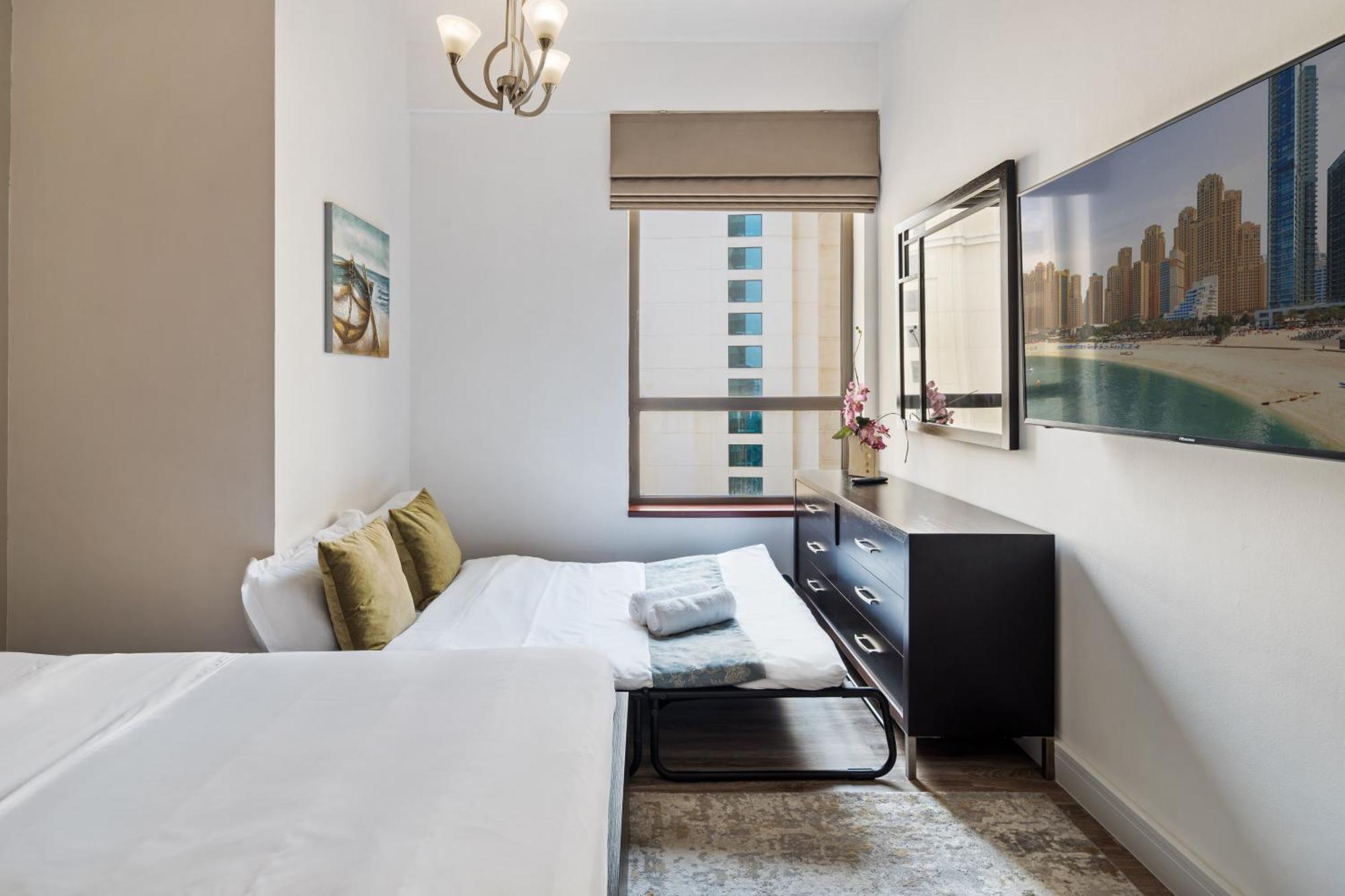 La Buena Vida Homes - Modern, Luxe & Spacious 4-bed, Full Kitchen, Near To Beach, Tram & Marina Appartement