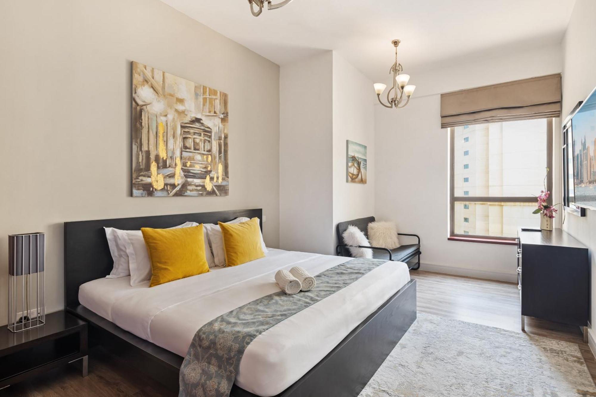Appartement La Buena Vida Homes - Modern, Luxe & Spacious 4-bed, Full Kitchen, Near To Beach, Tram & Marina Dubaï