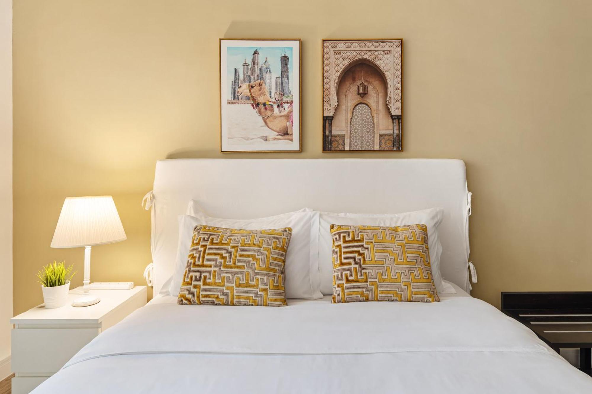 La Buena Vida Homes - Modern, Luxe & Spacious 4-bed, Full Kitchen, Near To Beach, Tram & Marina Dubaï