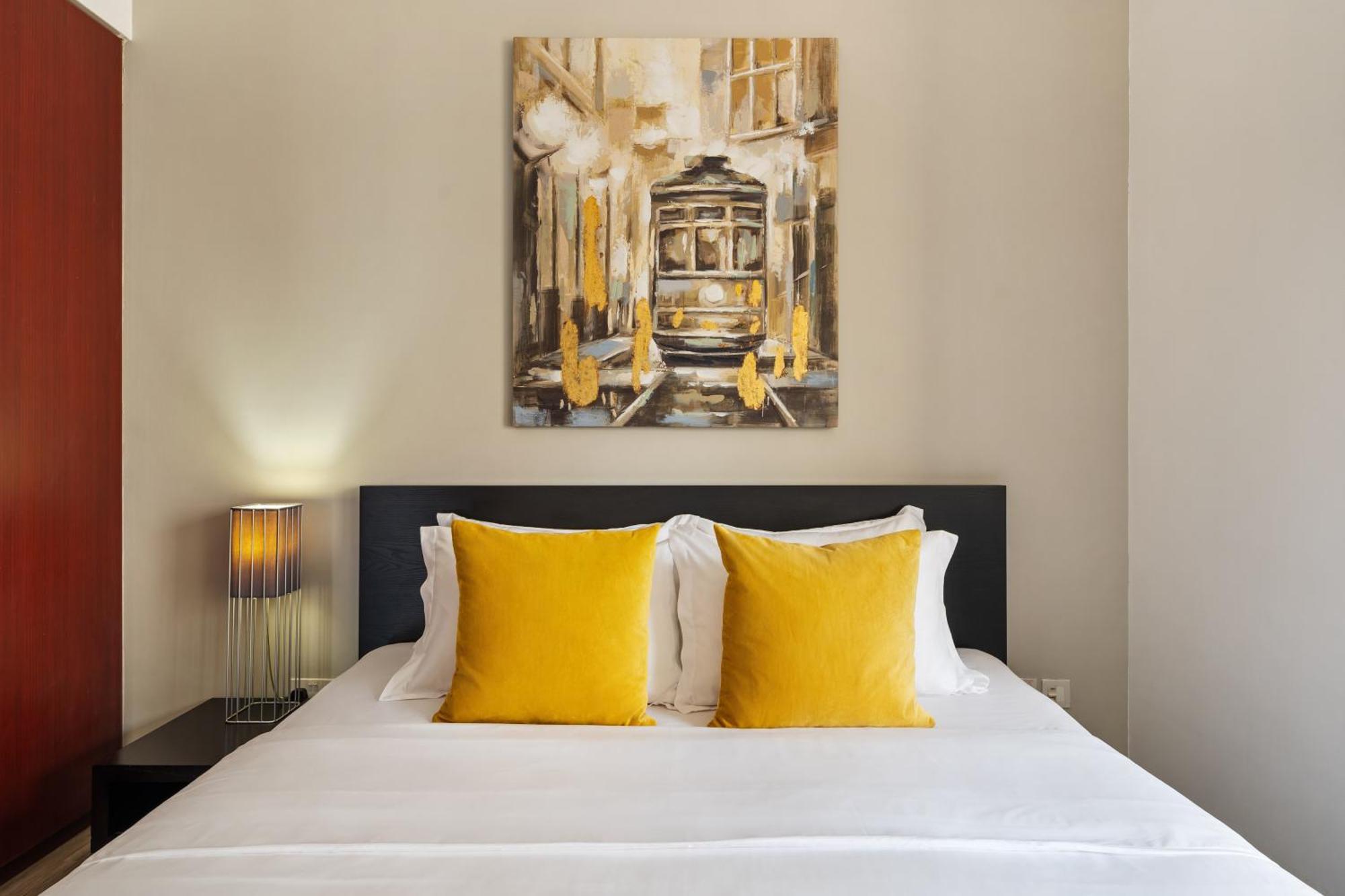 Appartement La Buena Vida Homes - Modern, Luxe & Spacious 4-bed, Full Kitchen, Near To Beach, Tram & Marina *
