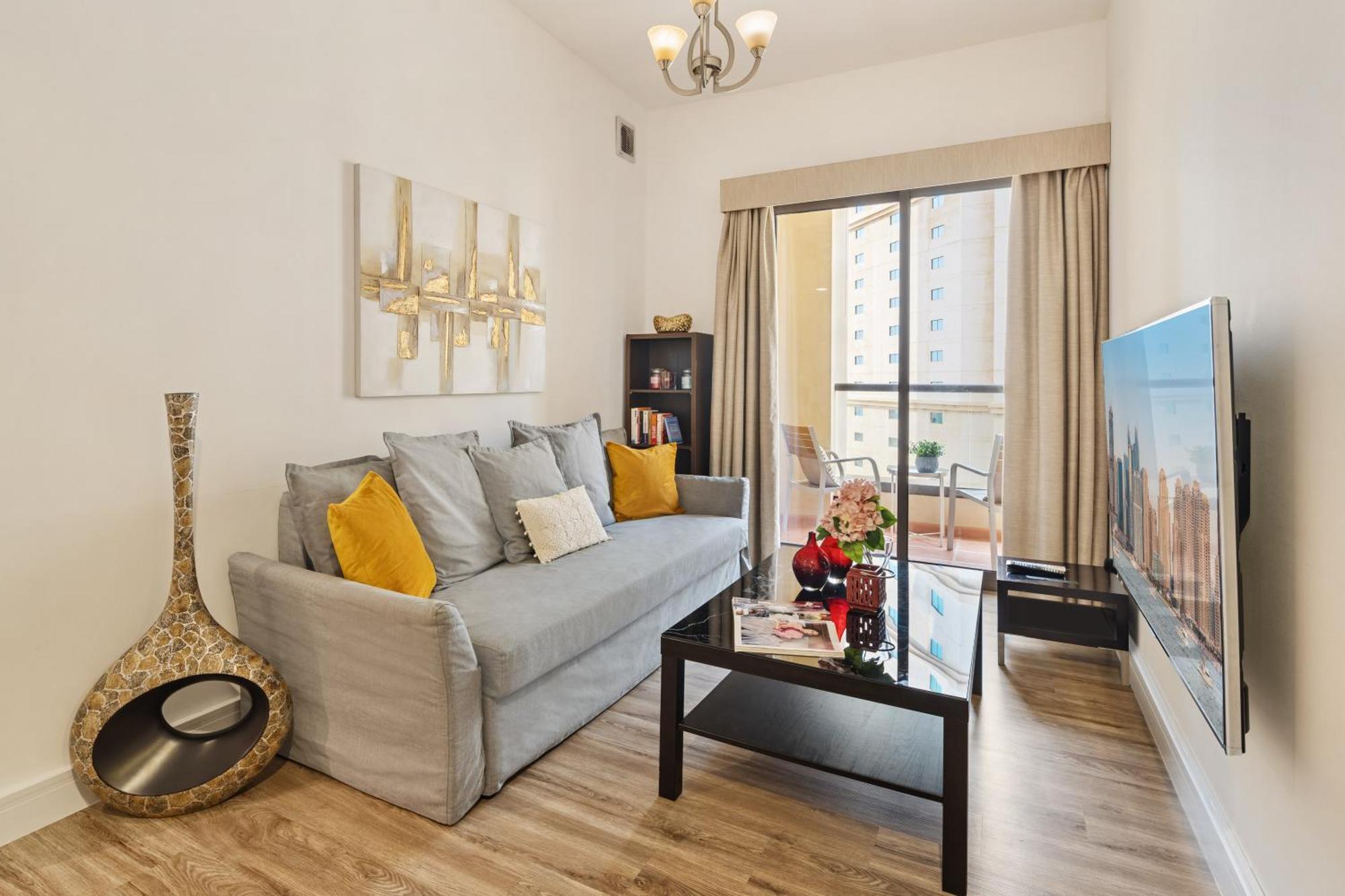 La Buena Vida Homes - Modern, Luxe & Spacious 4-bed, Full Kitchen, Near To Beach, Tram & Marina * Дубай